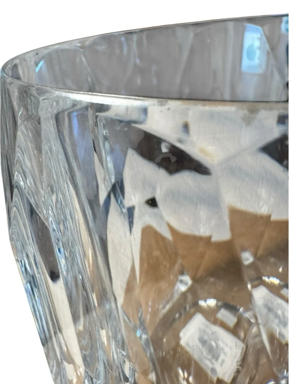 Antarctica Clear Acrylic 9
